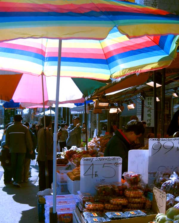Spadina fruit market